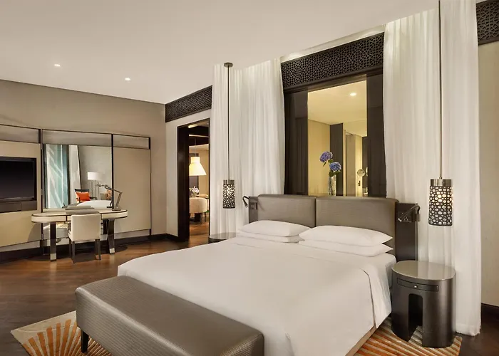 Grand Hyatt Abu Dhabi Hotel & Residences
